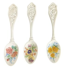 Avon Collectibles American Favorites Rose Pansy Daffodil Spoon Set 1989
